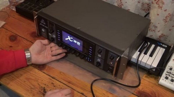 Behringer X32 RACK первый взгляд