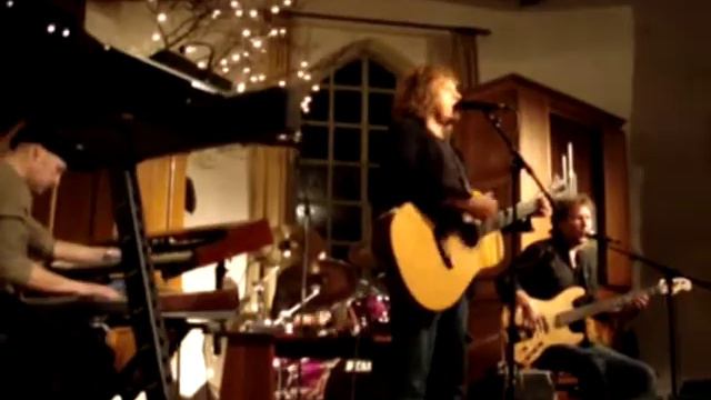 De Kast - Ideale Vrouw (Live in Sibrandahus 23-12-2008) смотреть онлайн