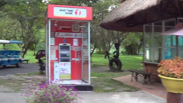 Тук-тук к водопадам Янг Бей, Вьетнам, 2017 смотреть онлайн