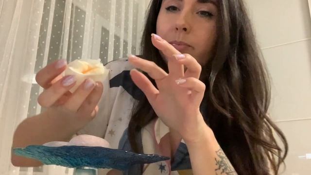 НАШ ПЕРВЫЙ РАЗ, первое впечатление, ПРОБУЕМ ЯПОНСКИЙ ДЕСЕРТ МОЧИ смотреть онлайн