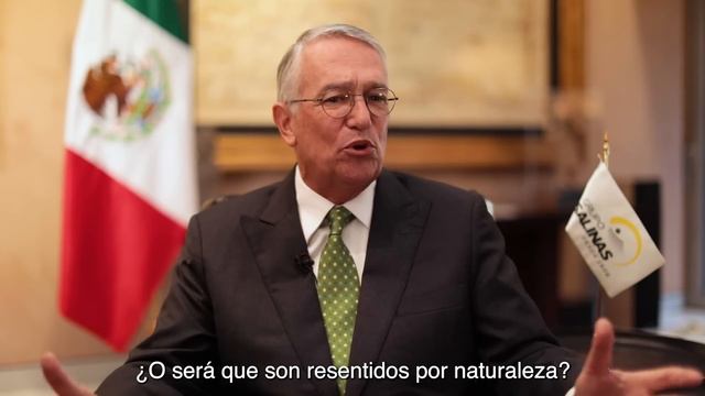 "No cederemos ante la extorsión" | Ricardo Salinas le responde al gobierno federal смотреть онлайн