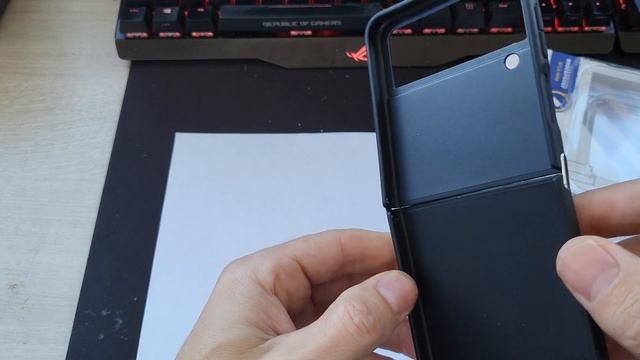 Обзор чехла для Samsung Galaxy Z Flip 4 смотреть онлайн