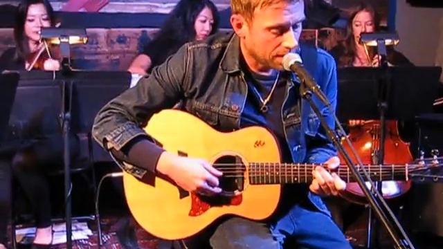 Damon Albarn at Sundance - On Melancholy Hill (Gorillaz) смотреть онлайн