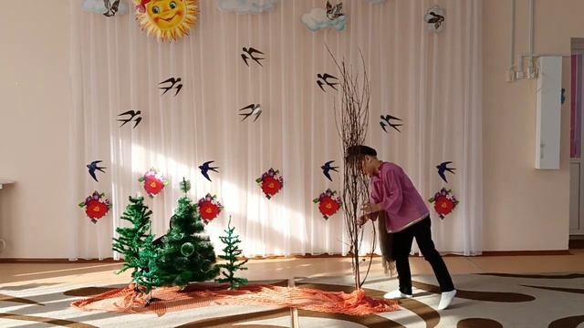 Сказка "Ореховая веточка" Е. И. Трясциной, МБДОУ Детский сад "Радуга" (3 корпус). смотреть онлайн