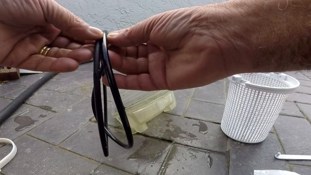 Pool Pump Strainer Basket and Pump Cover O-Ring Replacement - Pentair Pump смотреть онлайн
