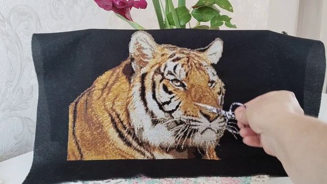 #вышивка крестом Готовая работа! Тигр от фирмы Luca-s