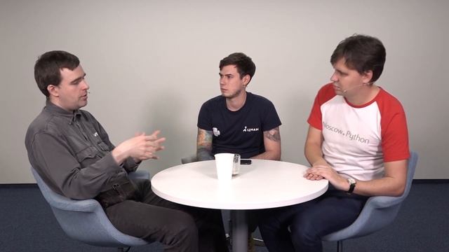 Moscow Python Podcast. Чем техлид отличается от тимлида? (level: middle+) смотреть онлайн