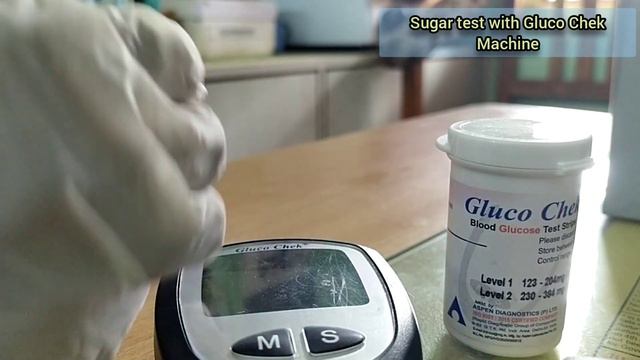 #bloodsugar test with Gluco chek machine #laboratory #medical laboratory practical смотреть онлайн