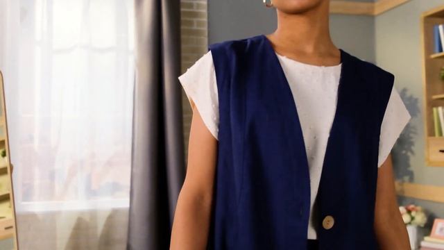 Брюки широкие из льняной ткани и Жилет льняной с застежкой на пуговицу. Артикул: 310268 и 310270 смотреть онлайн