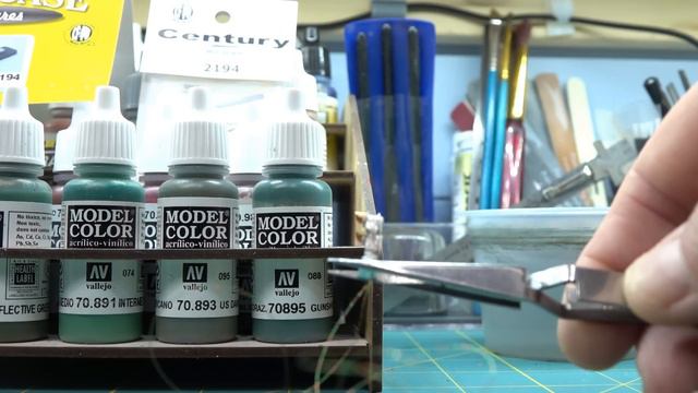 MRUV 144: Double Head Dwarf Signals смотреть онлайн