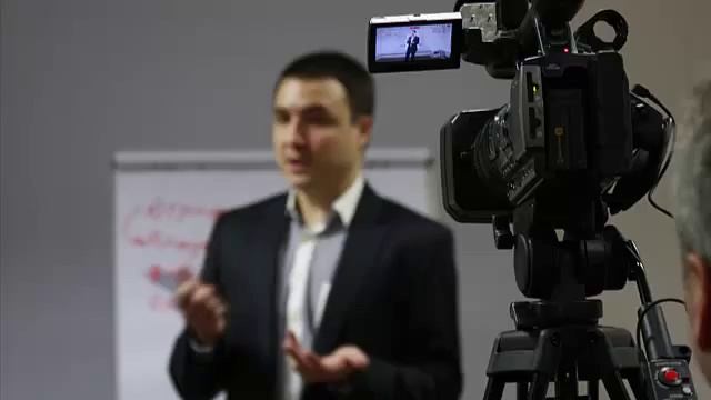 Заговор на деньги. Психология денег смотреть онлайн