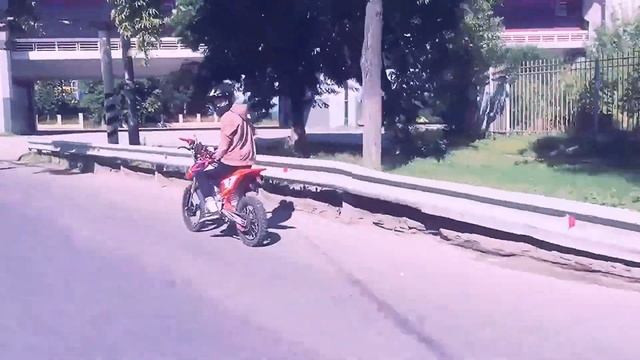 STUNT Motoland WRX 250cc PIT смотреть онлайн
