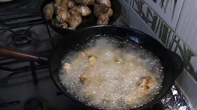 Поджаристые сочные и ароматные куриные голени. смотреть онлайн