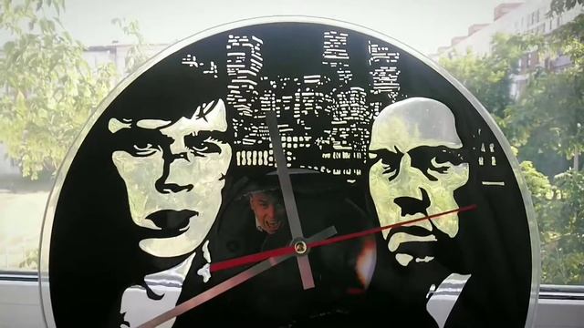 Резьба по виниловой пластинке ( Carving vinyl ) , залито эпоксидной смалой Artline crystal epoxy? смотреть онлайн