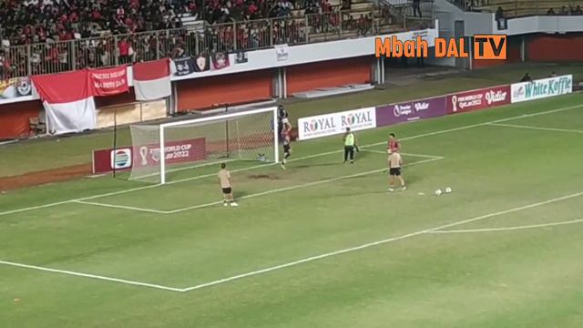 BEGINI CARA MARKUS HORISON PANASKAN KIPER TIMNAS U16 BIAR TIDAK BLUNDER - FINAL AFF U16 смотреть онлайн