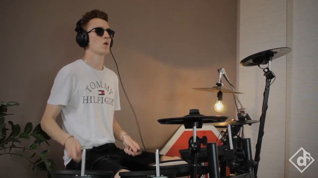 AC/DC - Highway To Hell [Guitar & Drum Cover] смотреть онлайн
