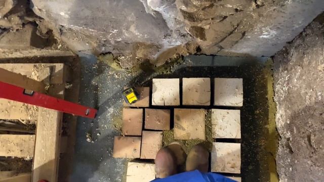 Пол из дров. Техника глиночурка [Cordwood] смотреть онлайн