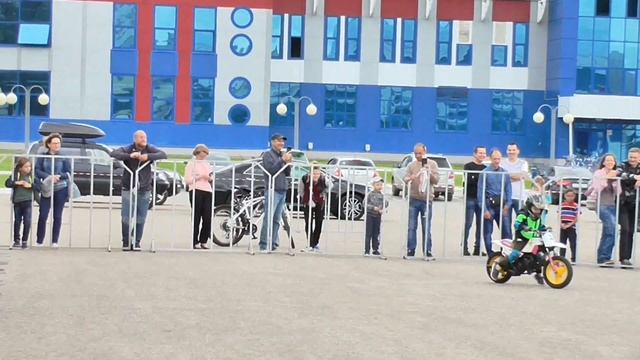 Шоу мотоциклистов с Казани смотреть онлайн