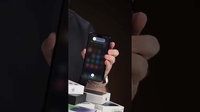 Звук включения iPhone и самый полезный лайфхак. #apple #iphone14pro #wylsacom #ios16 #lifehacks смотреть онлайн