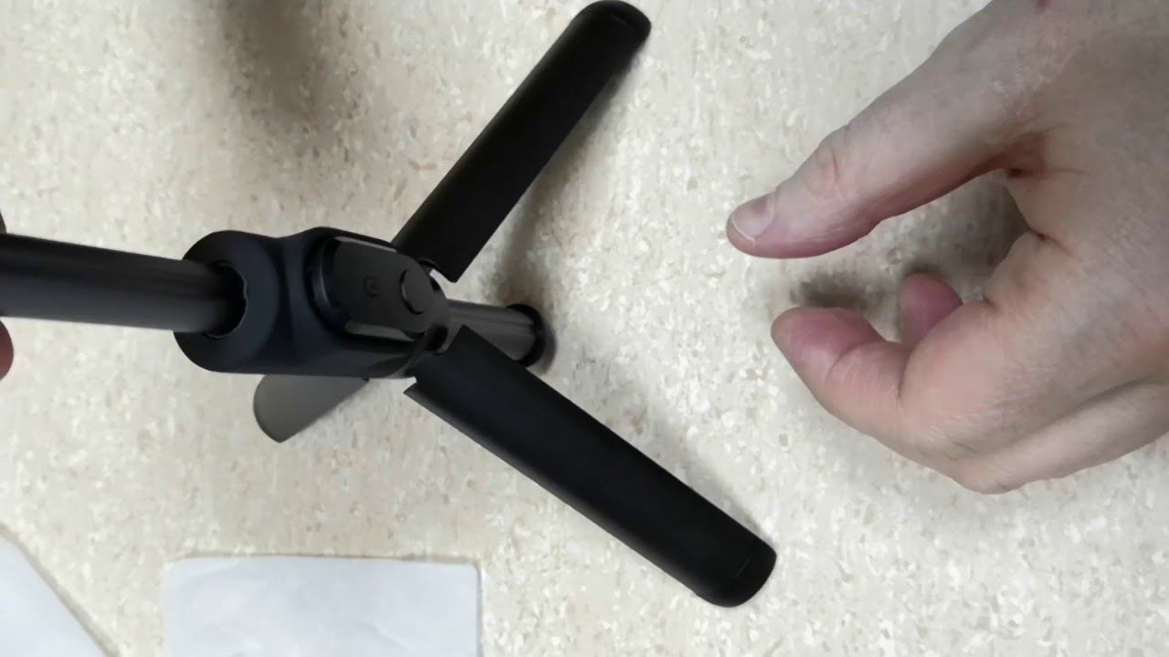 Xiaomi Mi Selfie Stick Tripod: Селфи-палка/штатив