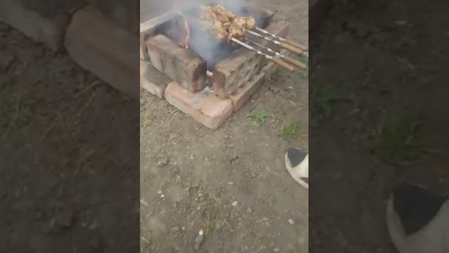 Я на дачи жарим шашлык смотреть онлайн