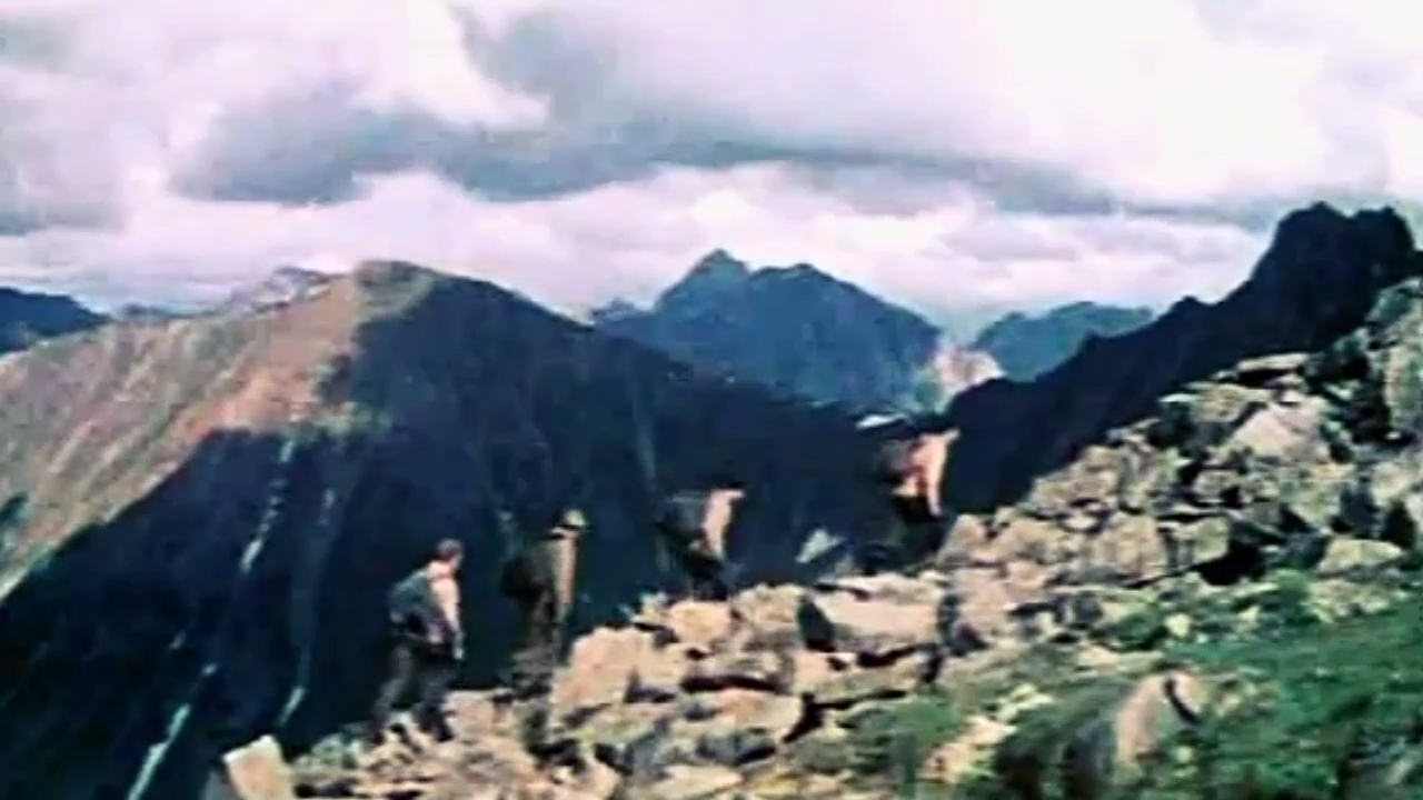 В горах Саянских 1957 СССР Документальный HD смотреть онлайн