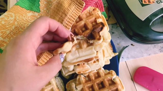 Пп в условиях карантина. Как заставить себя встать с дивана? Перебарываем уныние. Гуляем как можем? смотреть онлайн