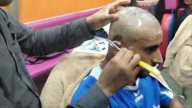 man head blade by local barber shop #headshave смотреть онлайн