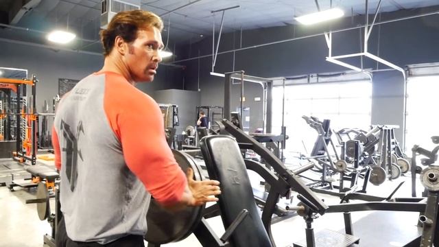 The Chest Workout The Pros Keep Secret смотреть онлайн