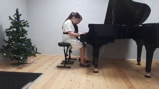 Хачатурян Помидор из балета Чиполино. Роскнова Т. 10 лет и Рыжкова С. 10 лет. ДШИ №1 г.Белгород. смотреть онлайн