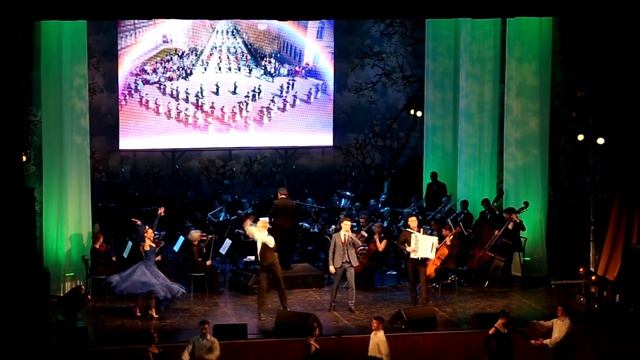 6 Мая ДК Выборгский. Майский вальс. Эдуард Хиль младший, Алексей Филимонов аккордеон. смотреть онлайн