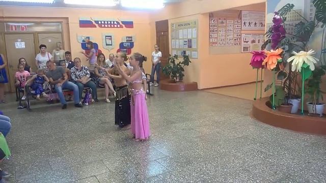 Детский клуб "В гостях у сказки" смотреть онлайн