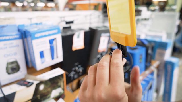 Explore Planet Earth LED Area Camp Light Kit смотреть онлайн