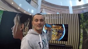 Самый тонкий телевизор в мире!!!!