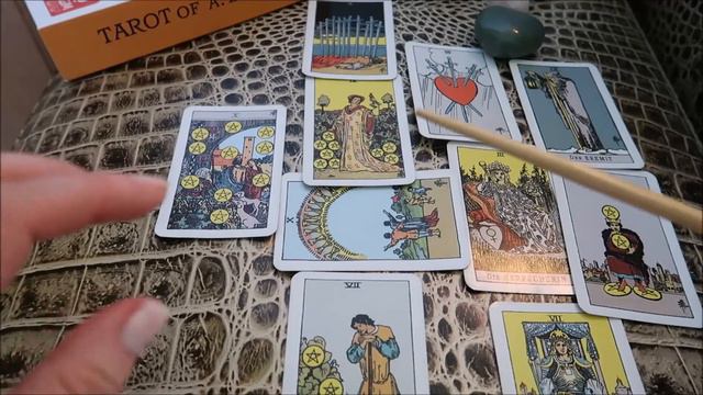 ВОДОЛЕЙ - ТАРО прогноз ИЮНЬ 2018 смотреть онлайн