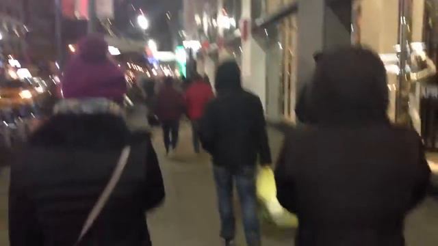 Мы тут замерзаем в Нью Йорке смотреть онлайн
