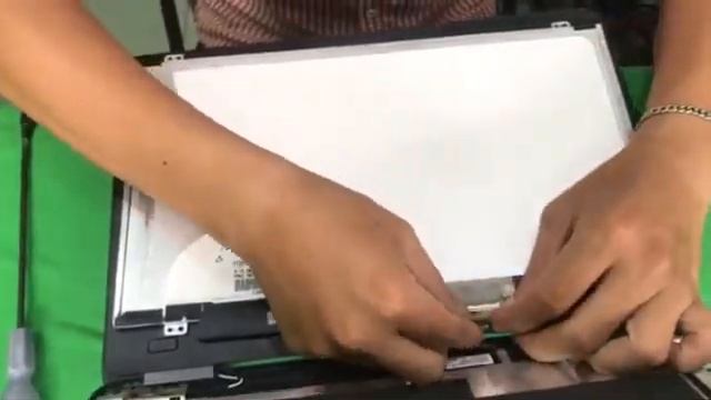 Hướng Dẫn Thay Màn Hình Dell E5440 - Chamsoclaptop.vn смотреть онлайн