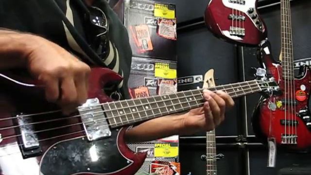 Gibson SG Reissue Bass смотреть онлайн