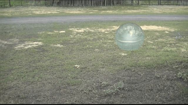 стеклянный шар прям из земли! the test production смотреть онлайн