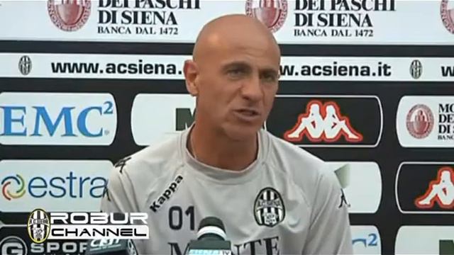 Giuseppe Sannino dopo l'amichevole con il Pontevecchio смотреть онлайн