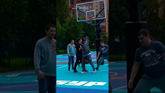 we lost the ball #basketball #streetball смотреть онлайн