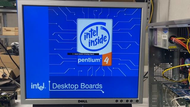 Intel Pentium 4 - Corrupted BIOS resolved (Part 2/2) смотреть онлайн