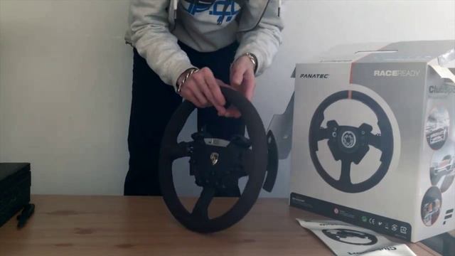 Fanatec Porsche 918 RSR ClubSport Wheel Rim Unboxing and First Look смотреть онлайн