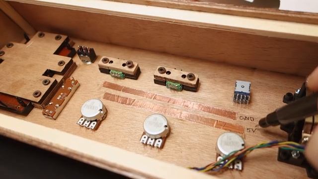 Building a MIDI Controller Using Arduino смотреть онлайн