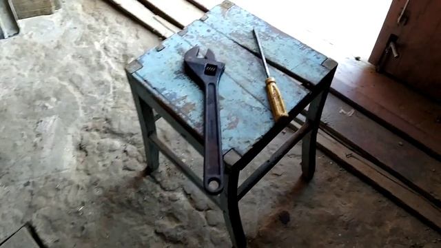 Реставрация большого разводного гаечного ключа смотреть онлайн