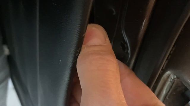 1977 Chevy Camaro Restoration. Part 77 Installing Door Panels смотреть онлайн