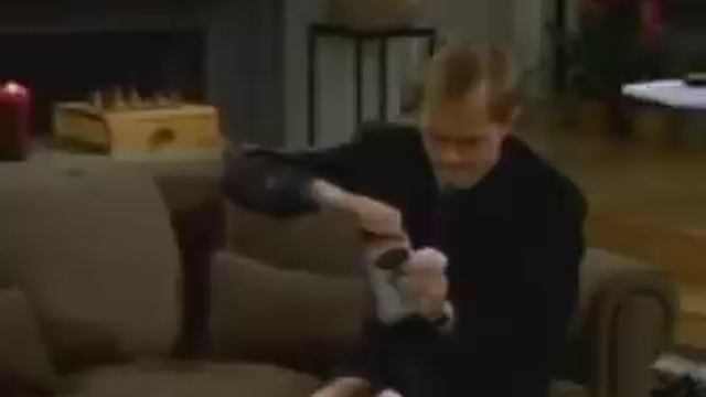 Funny Scene From Frasier - Niles Causes Fire "Silent Scene" смотреть онлайн