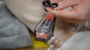 24 ЧАСА В КАРТОННОМ ХЕЛЛОУИНСКОМ ДОМЕ С КОТАМИ И СОБАКОЙ