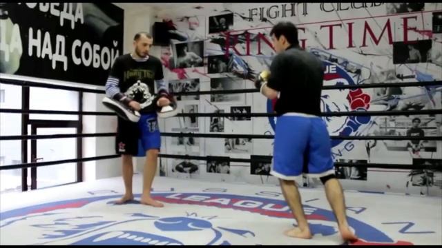 Беделов Абдулла и бойцы Клуба Единоборств "RingTime" смотреть онлайн