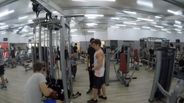 Exercício Tríceps com Polia Alta ! смотреть онлайн